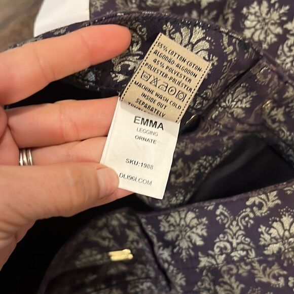 NWT DL1961 Premium Denim Emma Ornate
Leggings - Purple and Faded Gold Damask 27 - Picture 10 of 14